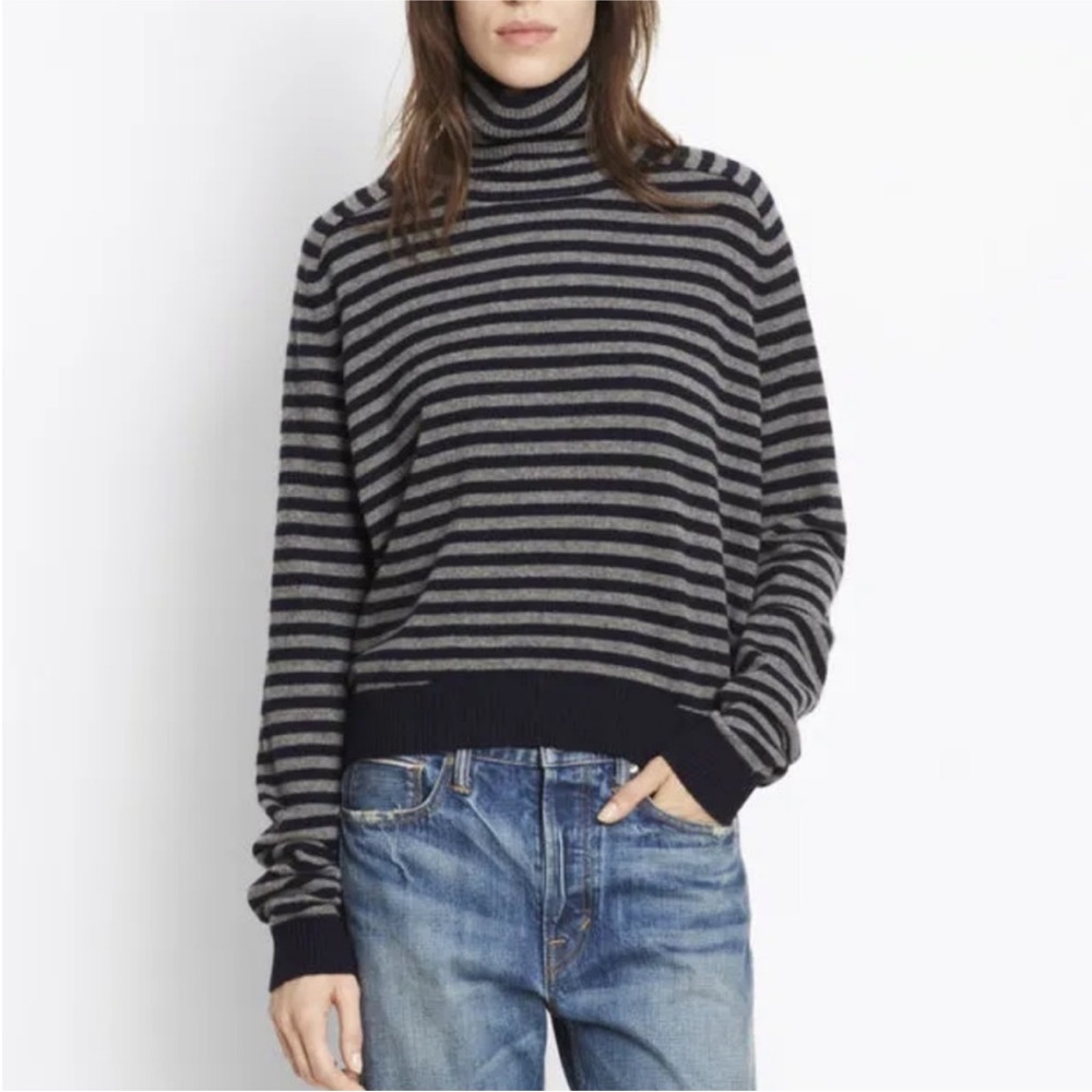 Like new Vince striped cashmere sweater